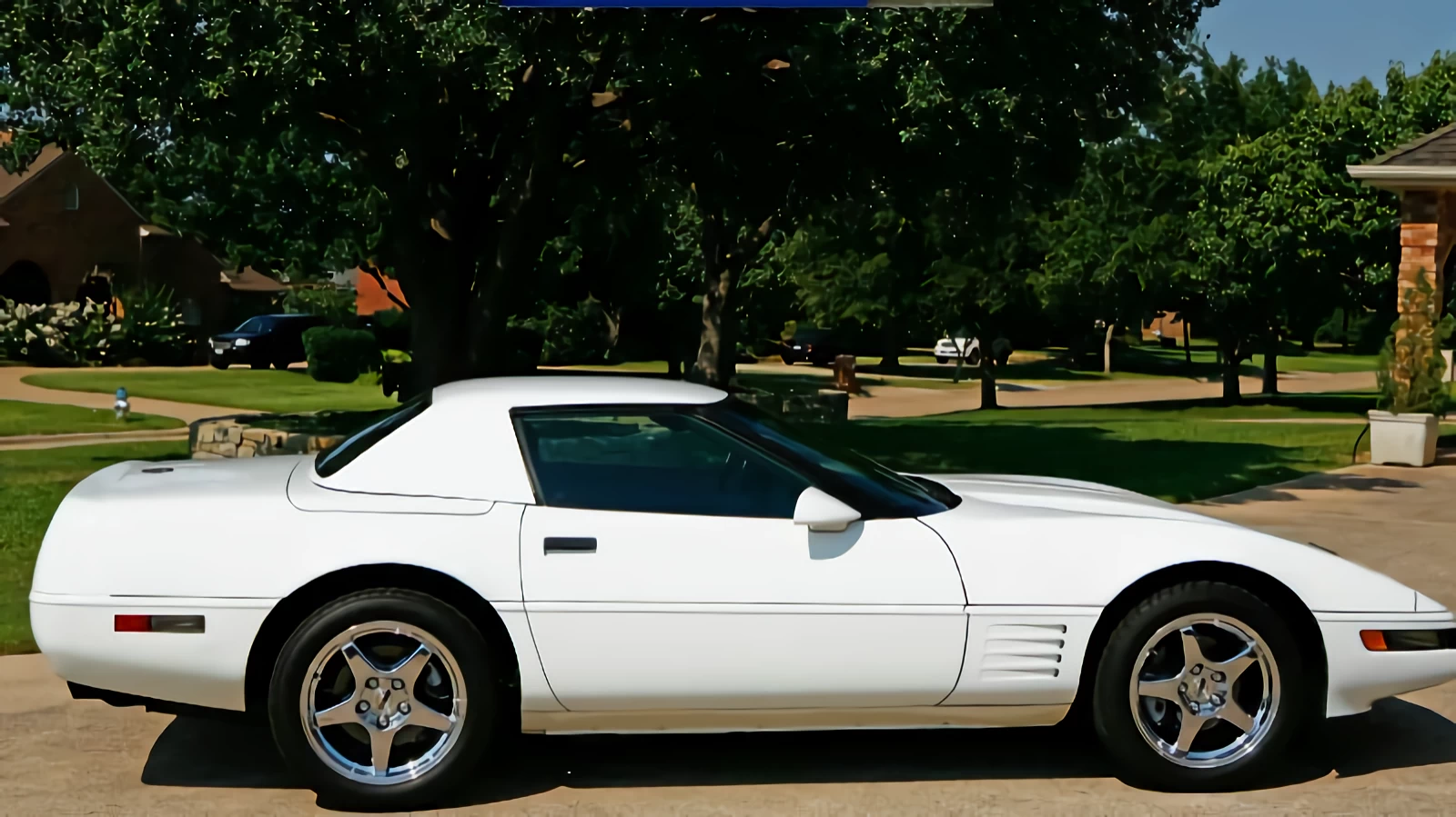 Corvette Generations/C4/C4 1992 right.webp